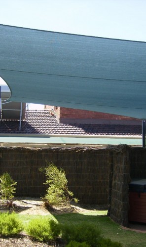 shade sails in Perth designed specifically for heavy duty use in tension structures